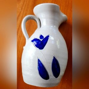 VTG Williamsburg Pottery Stoneware Pitcher- Blue Floral